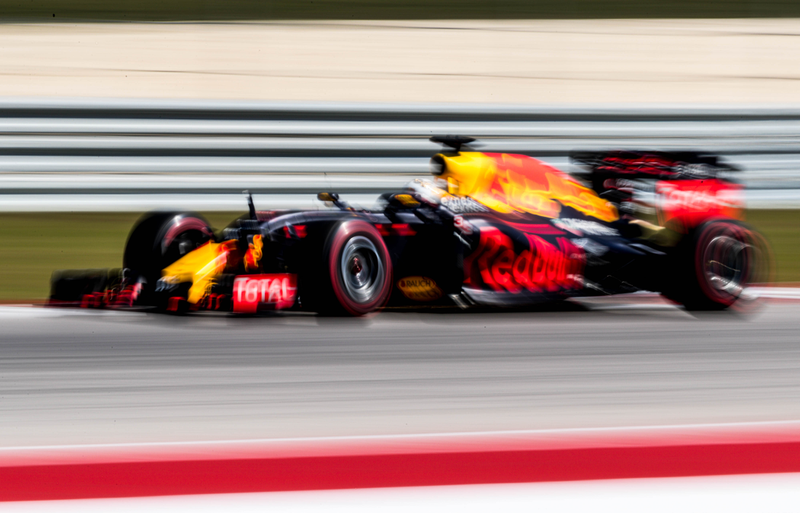 Illustration for article titled Here Is Your Austin F1 Saturday Practice And Qualifying Über Gallery